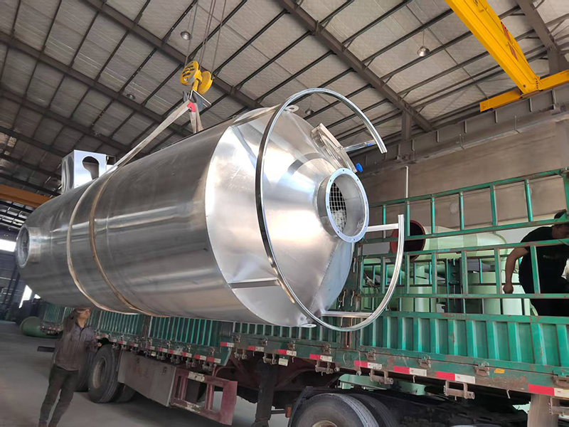 发往黑龙江的活性炭煅烧窑、喷淋塔、燃烧机